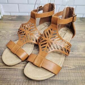 St. John's Bay Brown Cut Out Sandals Size 6.5